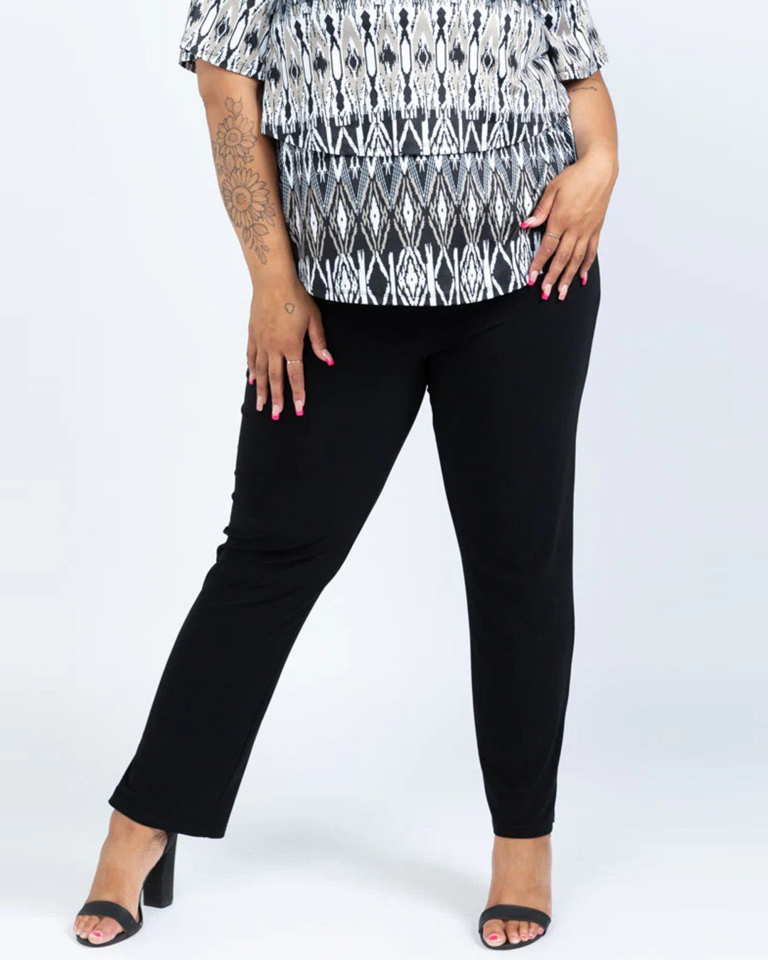 Everyday Straight Leg Pull On Pant- Black LABB