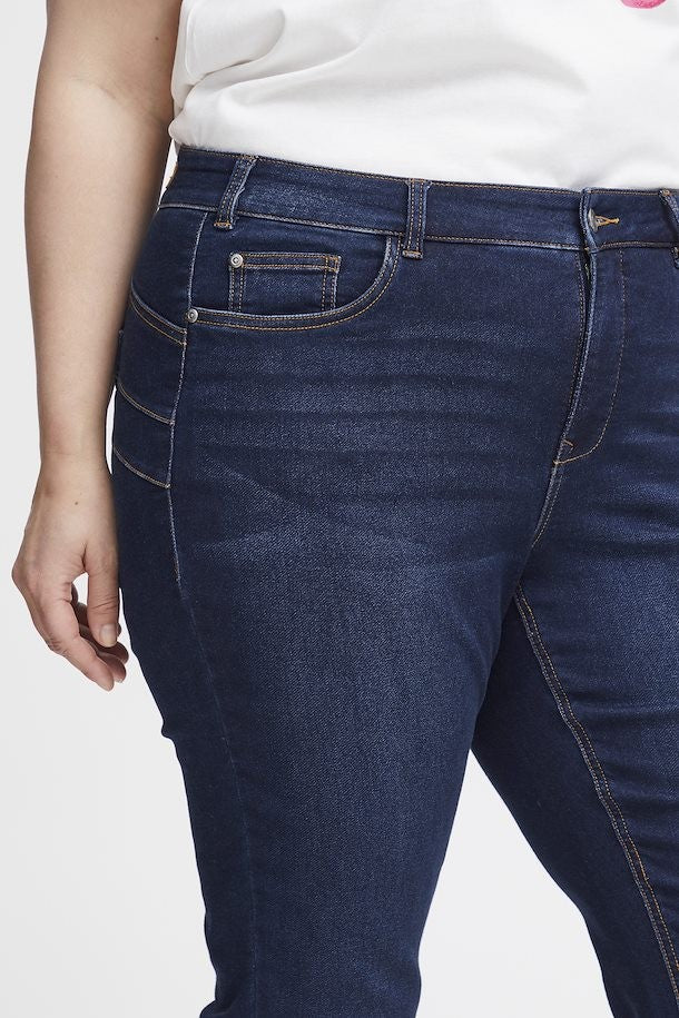 Slim Leg Jeans - France