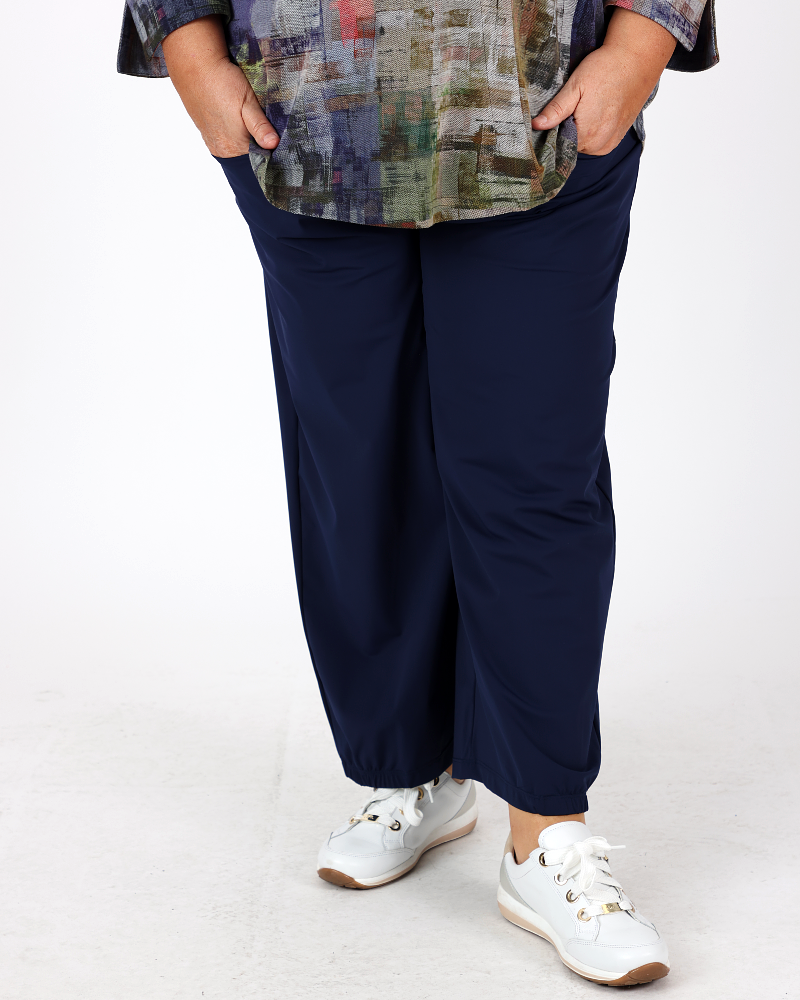 Navy Pants Lama - G!OZE